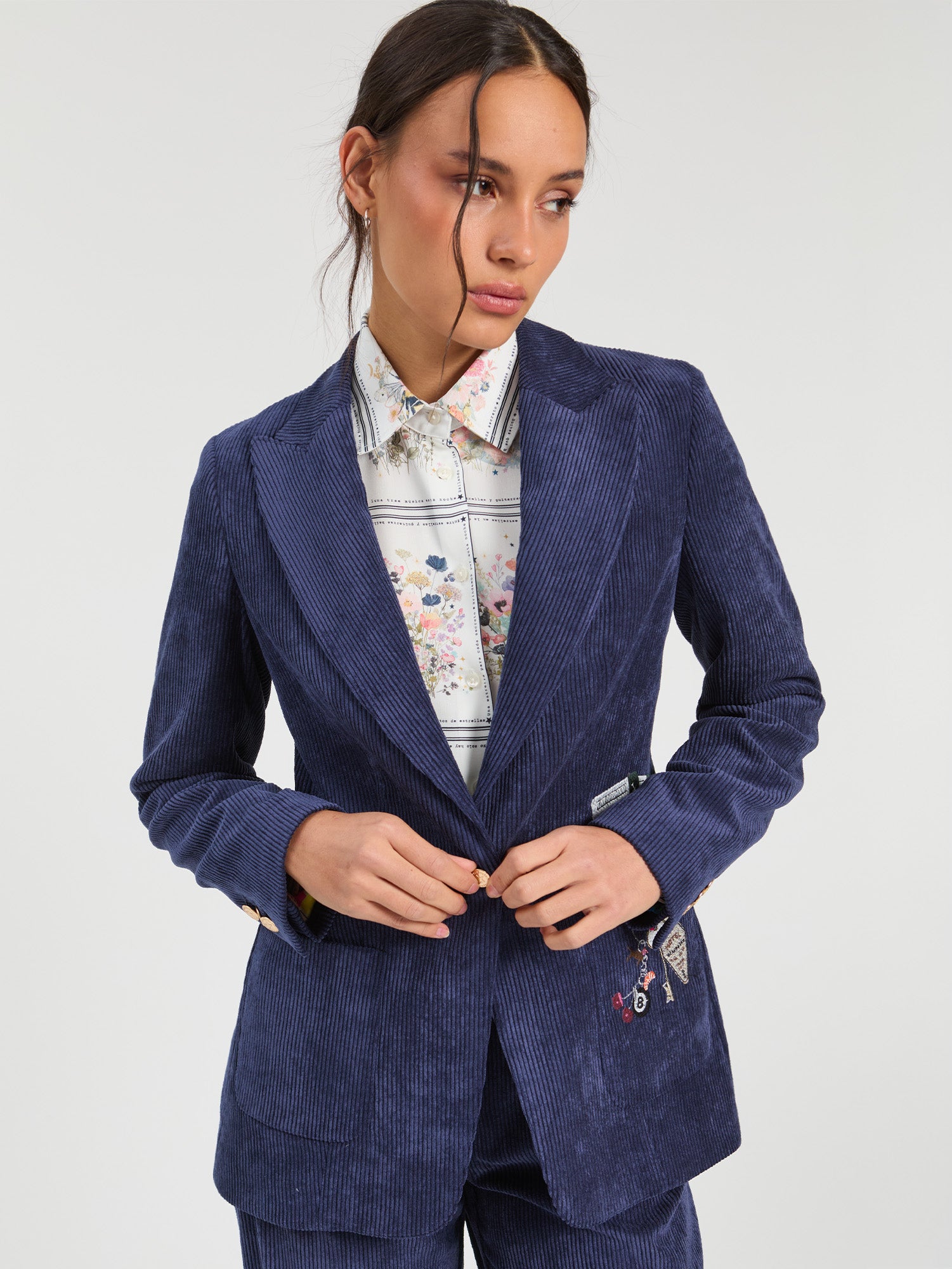 CORDUROY NAVY JACKET WITH BADGES