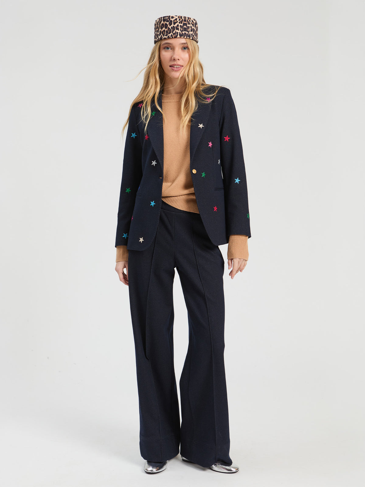 CHAQUETA PUNTO MARINO ESTRELLAS BORDADAS