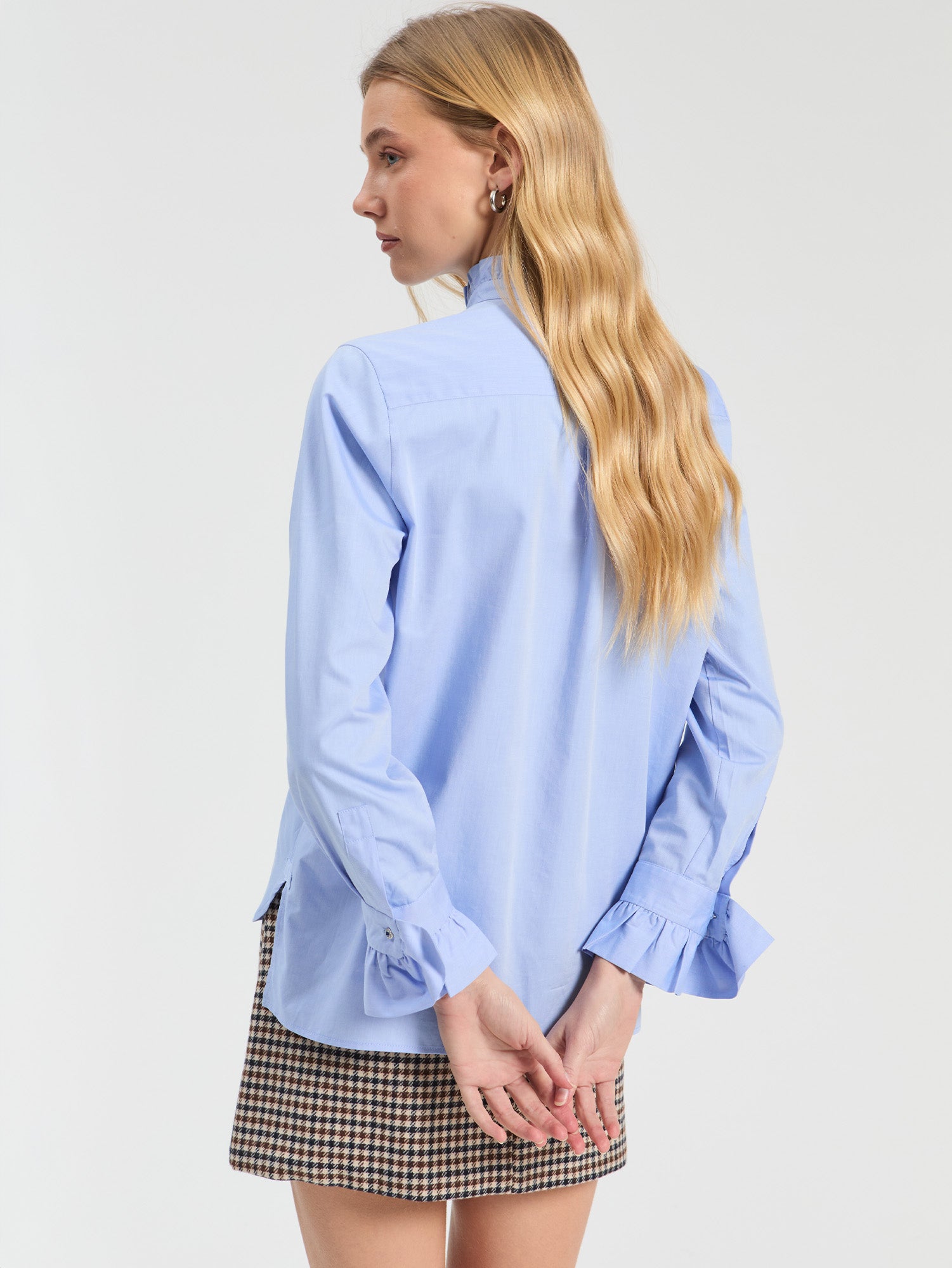 LIGHT BLUE EMBROIDERED SHIRT