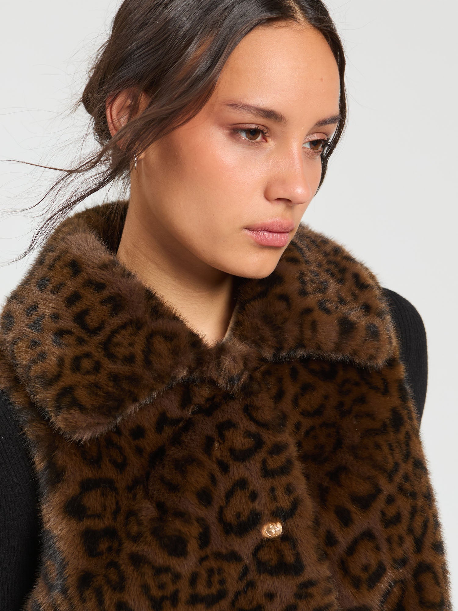 ANIMAL PRINT FAUX FUR VEST