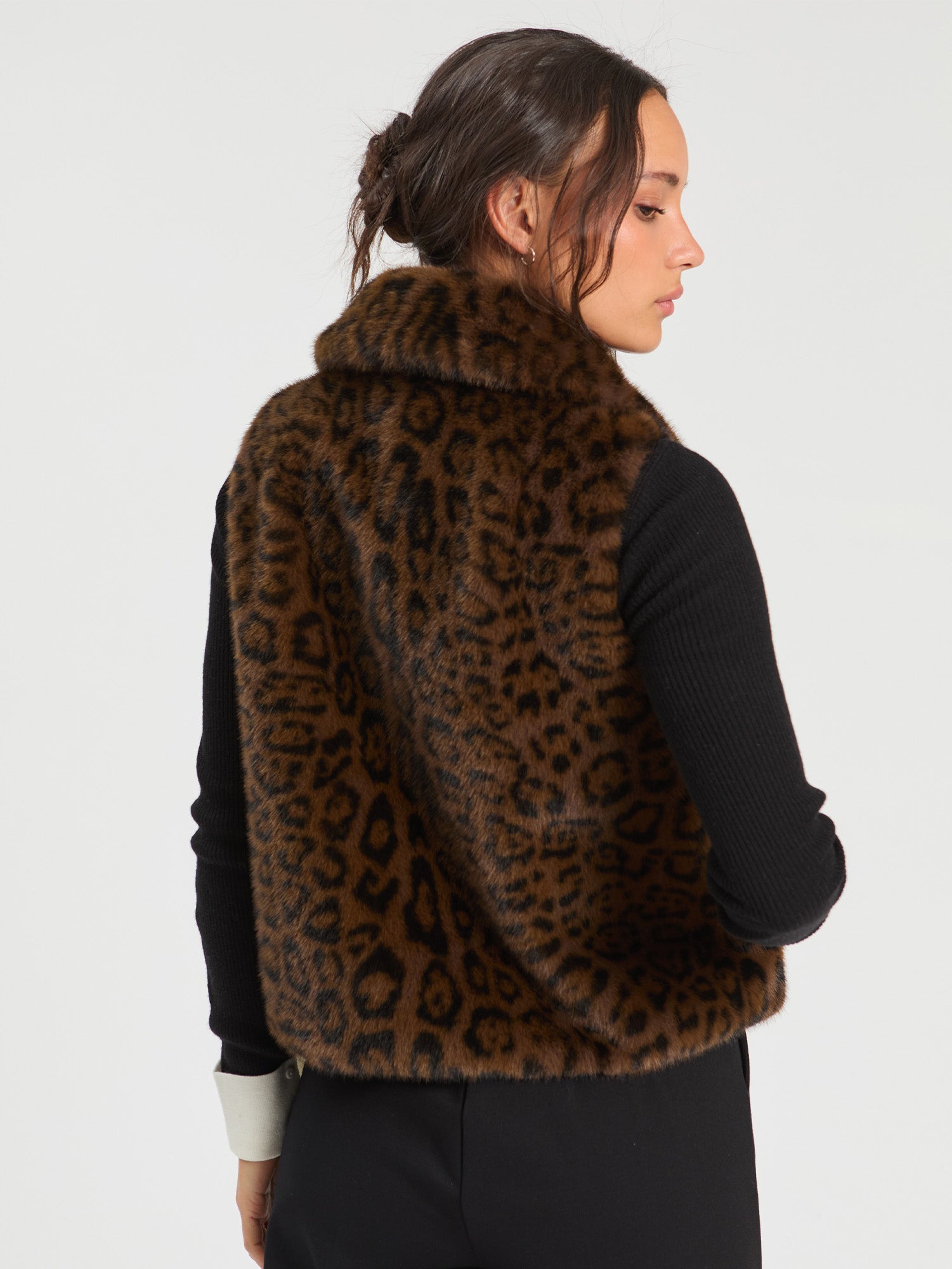 ANIMAL PRINT FAUX FUR VEST