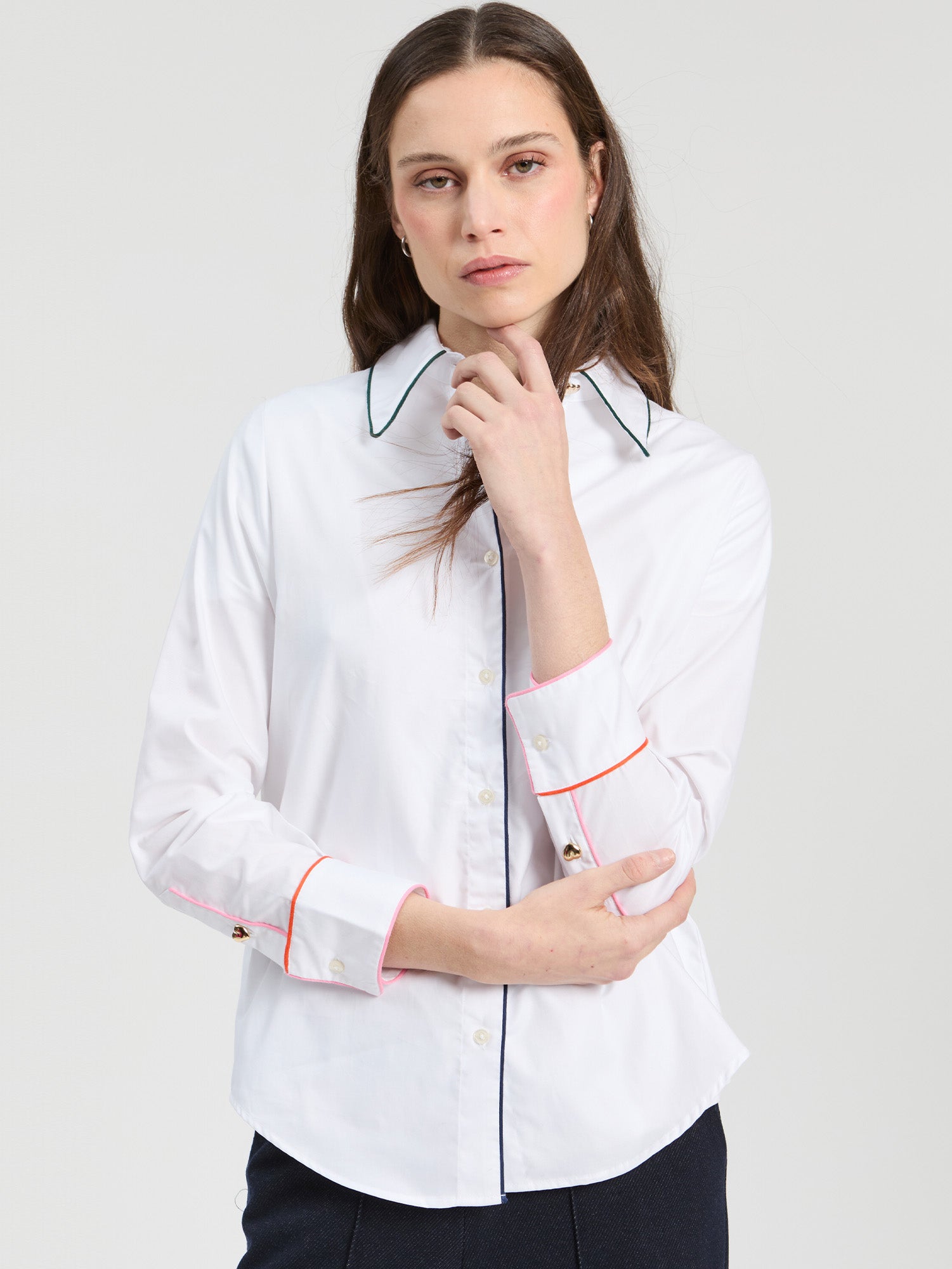 WHITE SHIRT CONTRAST PIPING