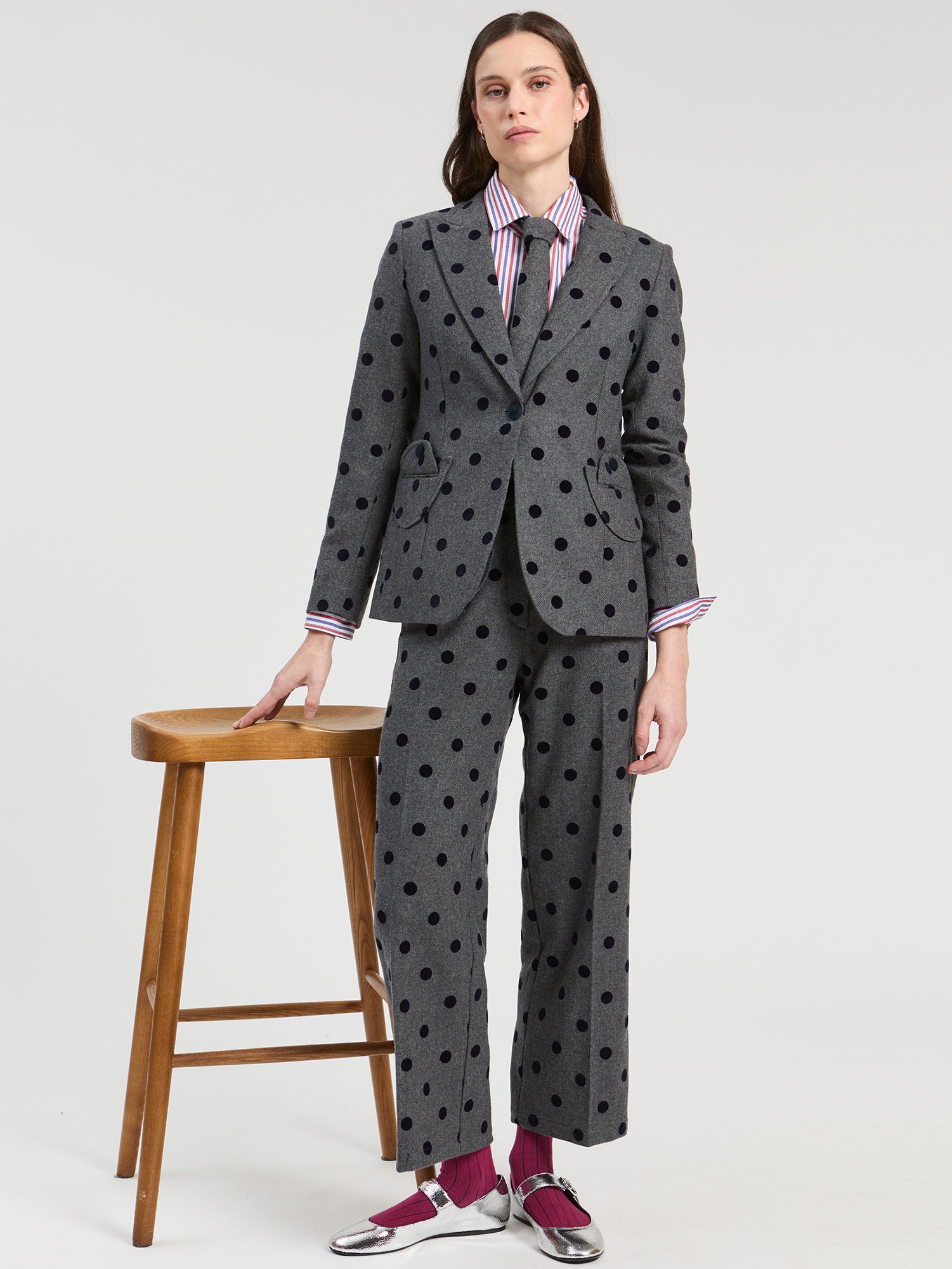 GREY FLOCKED POLKA DOT JACKET