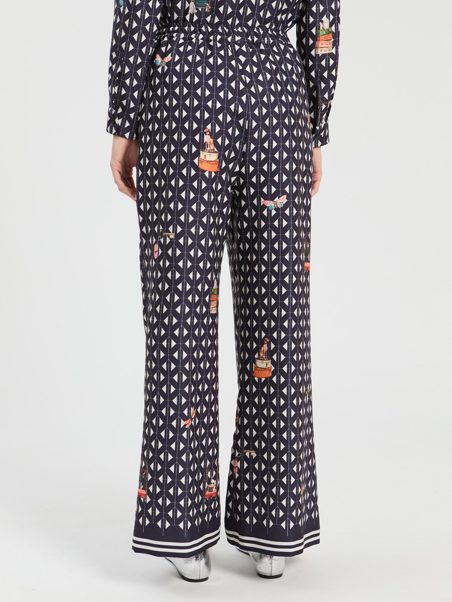 GEOMETRIC MARINE HOTEL PANTS