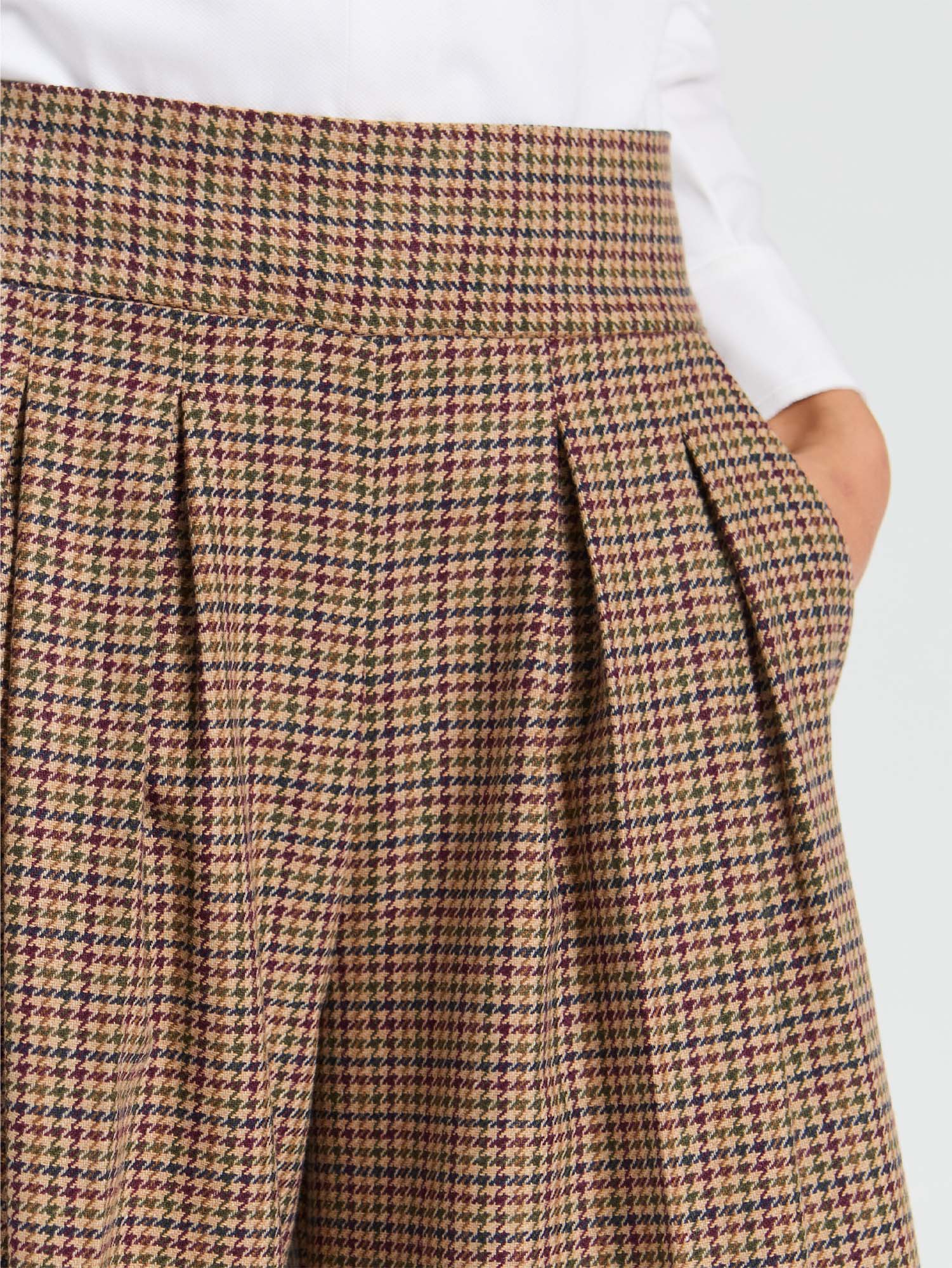BLUE AND GREEN PLAID TROUSERS