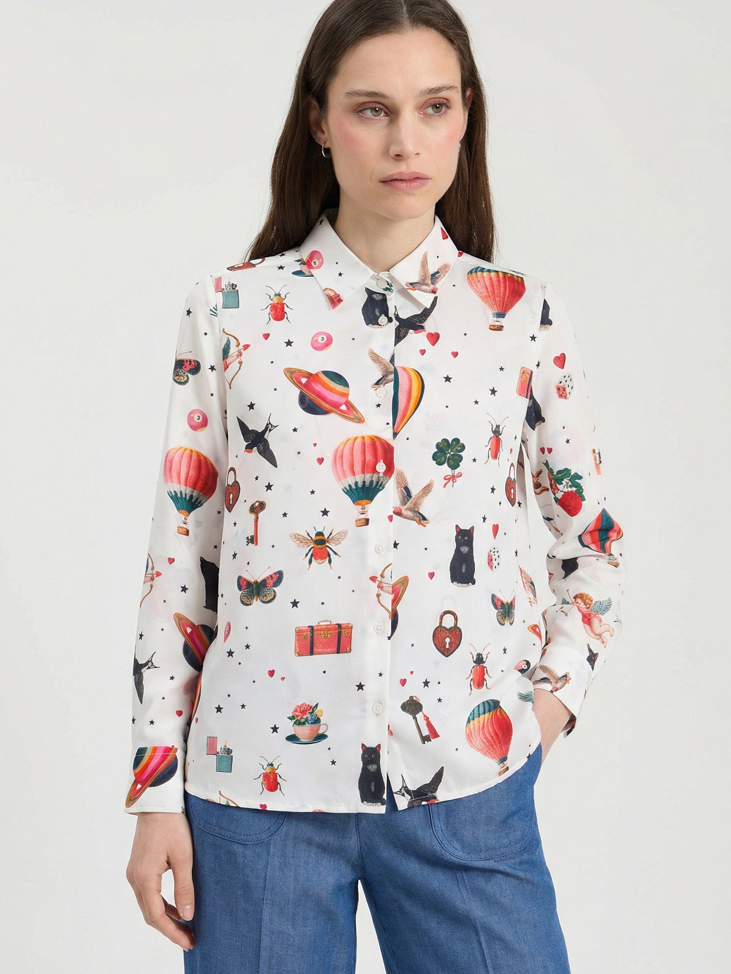 WHITE SILK SHIRT WITH CUPID PRINT
