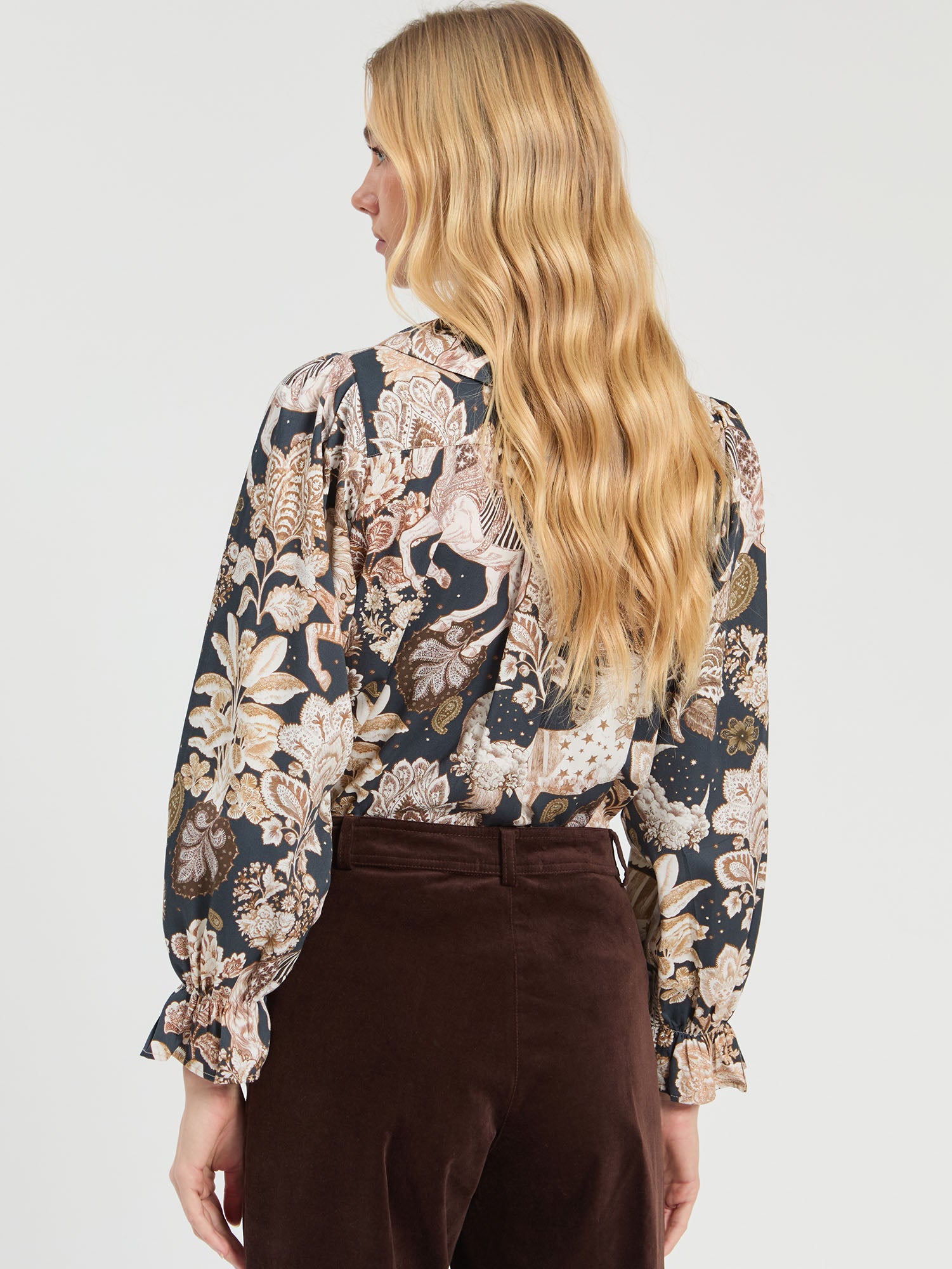 NAVY HORSE PRINT SHIRT