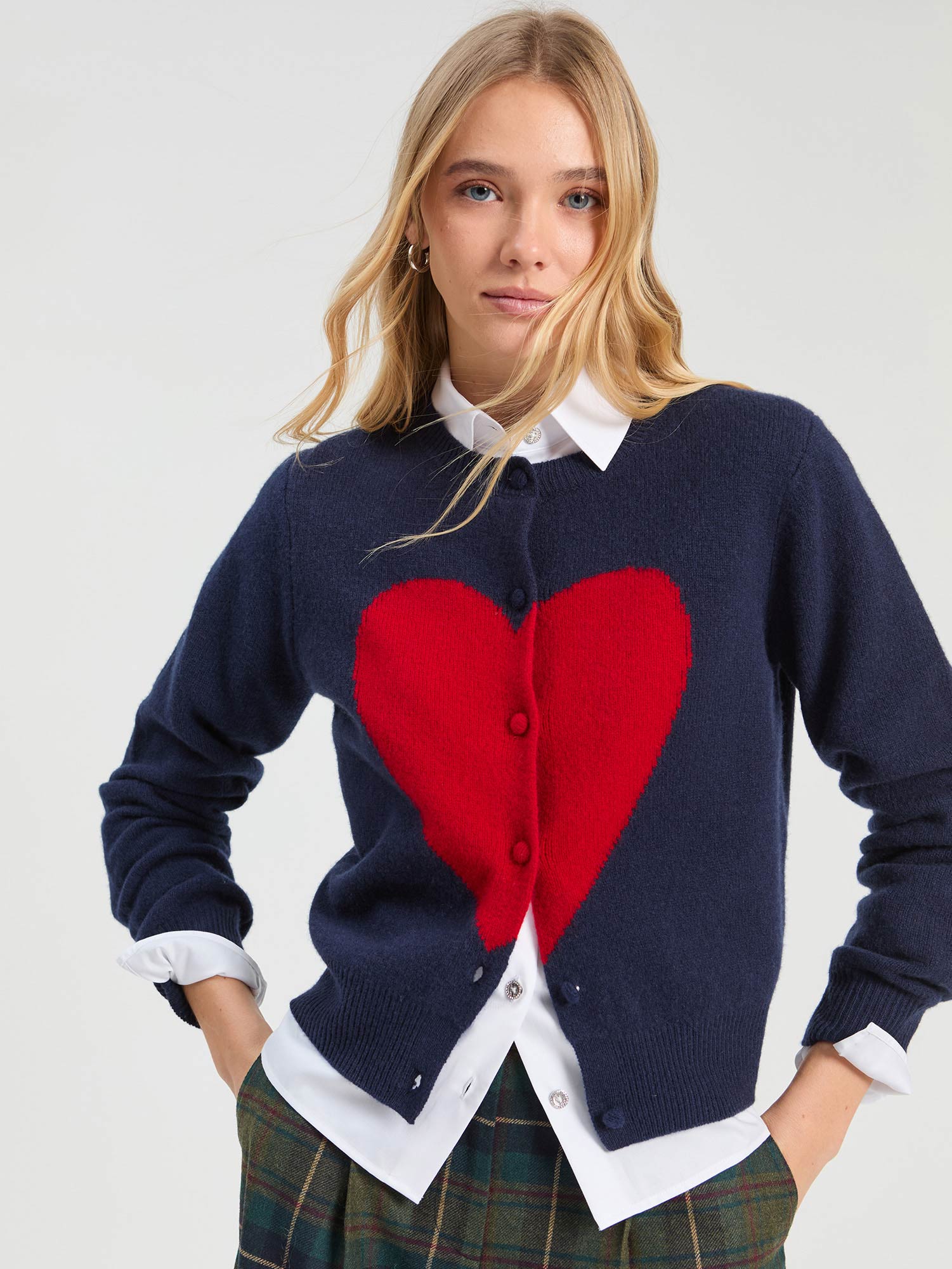 NAVY RED HEART INTARSIA CARDIGAN