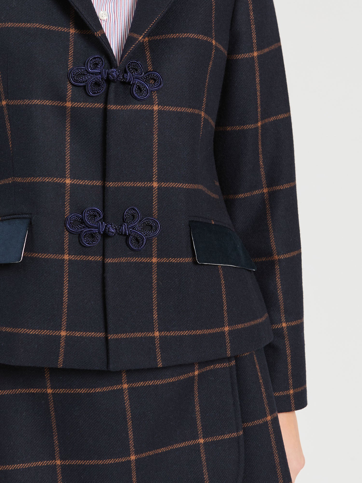 WOOL PLAID JACKET XL NAVY AND CAMEL
