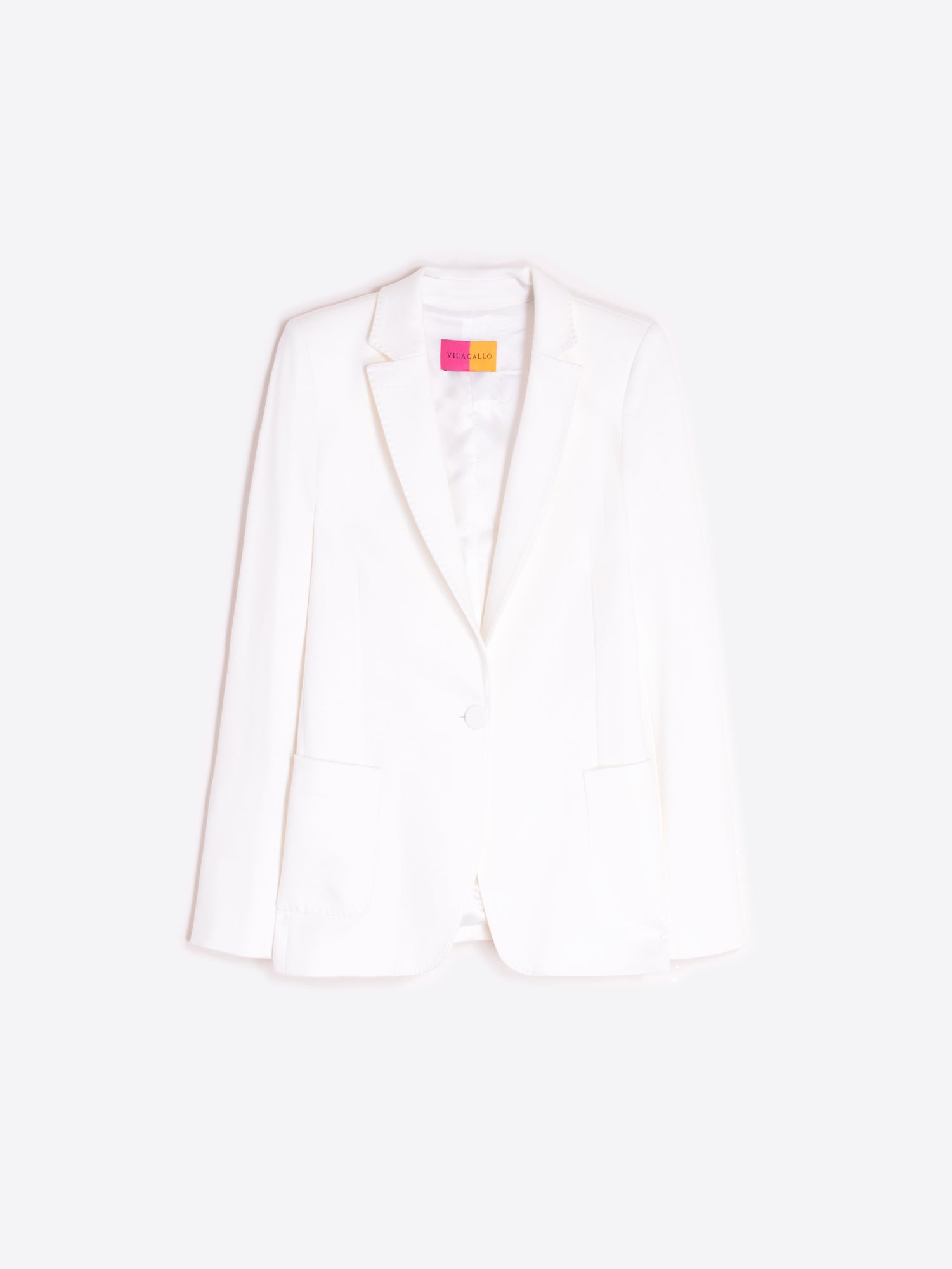 CHAQUETA BLANCA LISA SOLAPA CLÁSICA