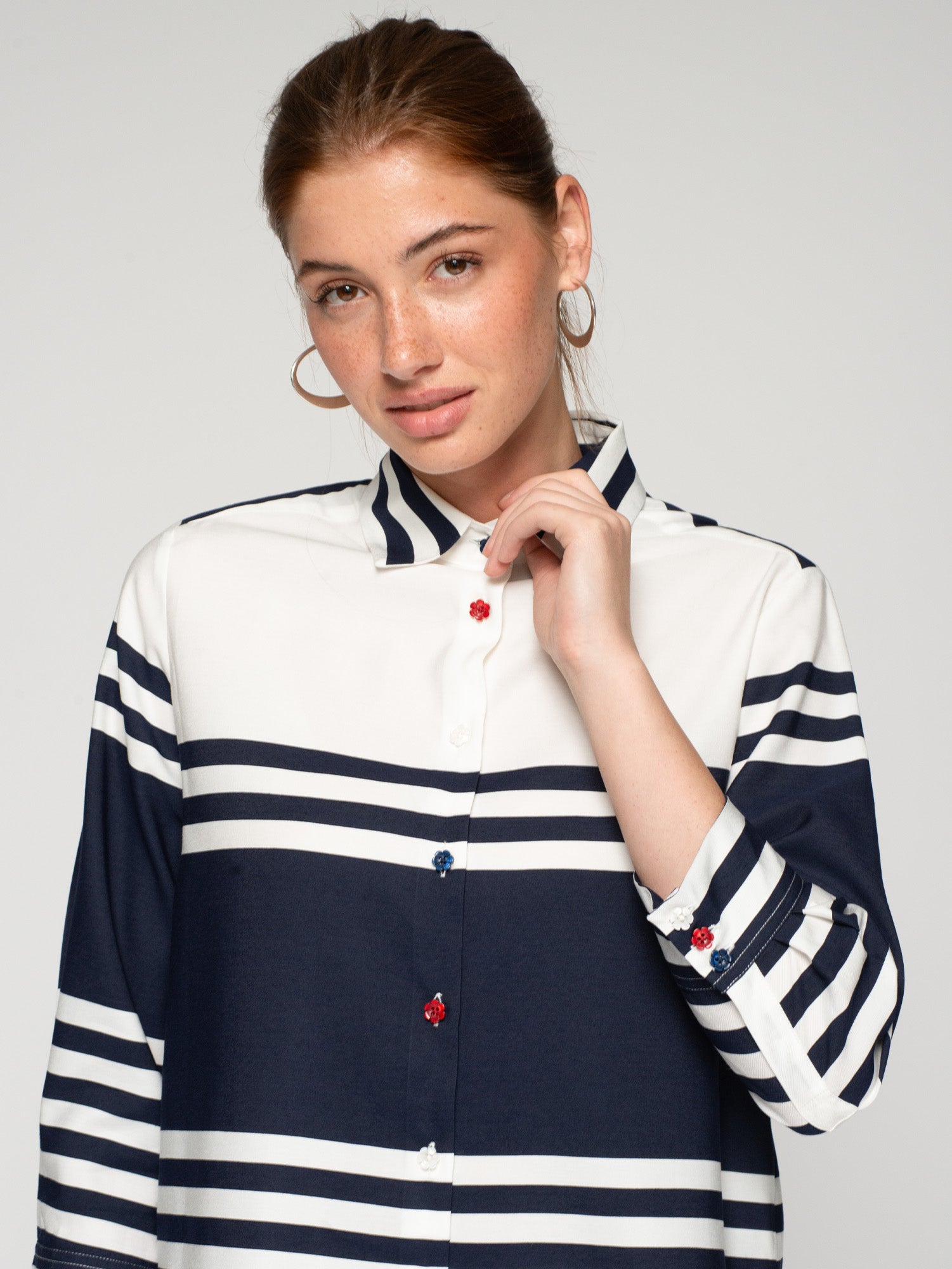 CAMISA MARINERA RAYAS MARINO Y BLANCO