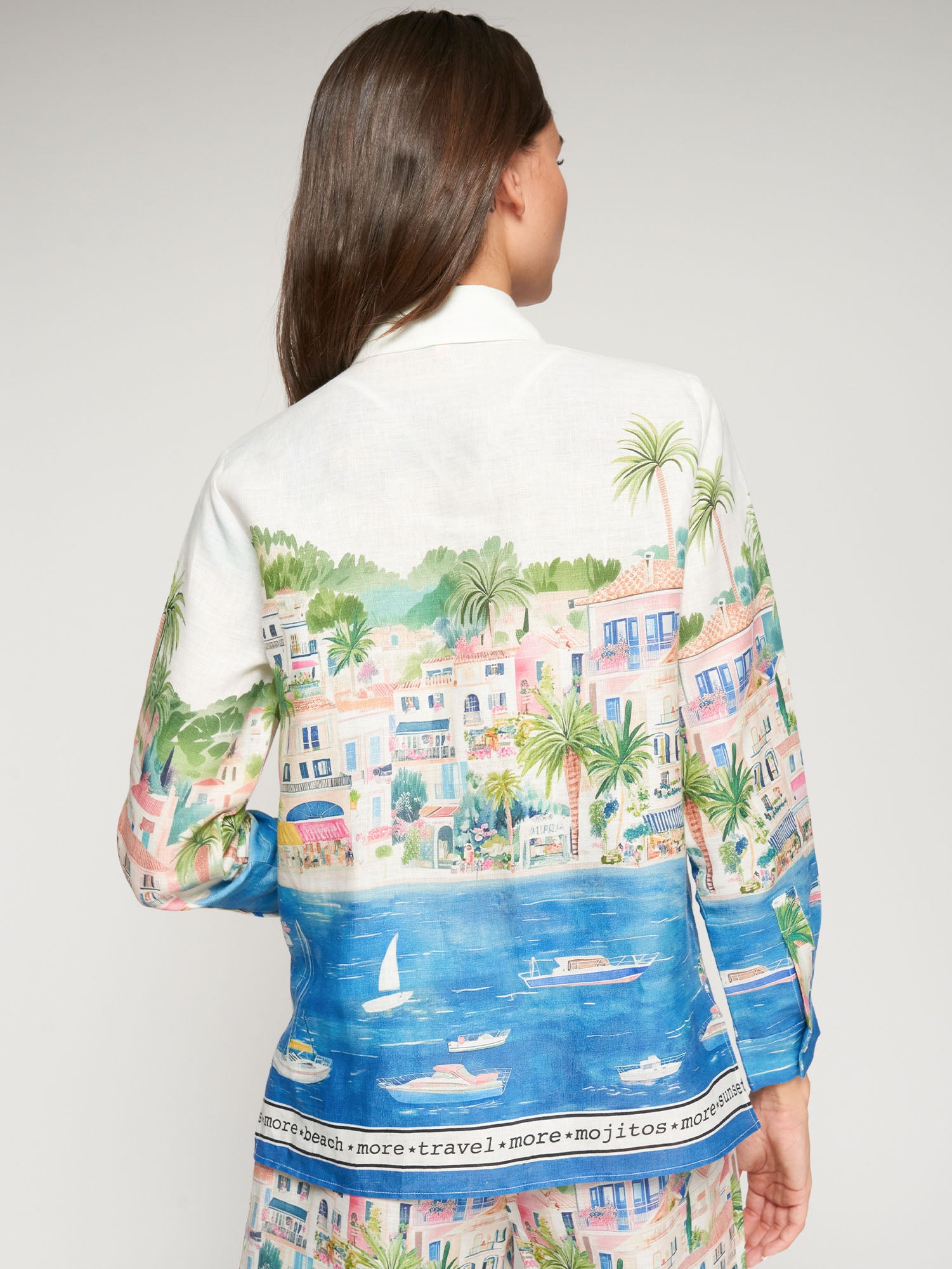 CAMISA ESTAMPADO CIUDAD COSTERA