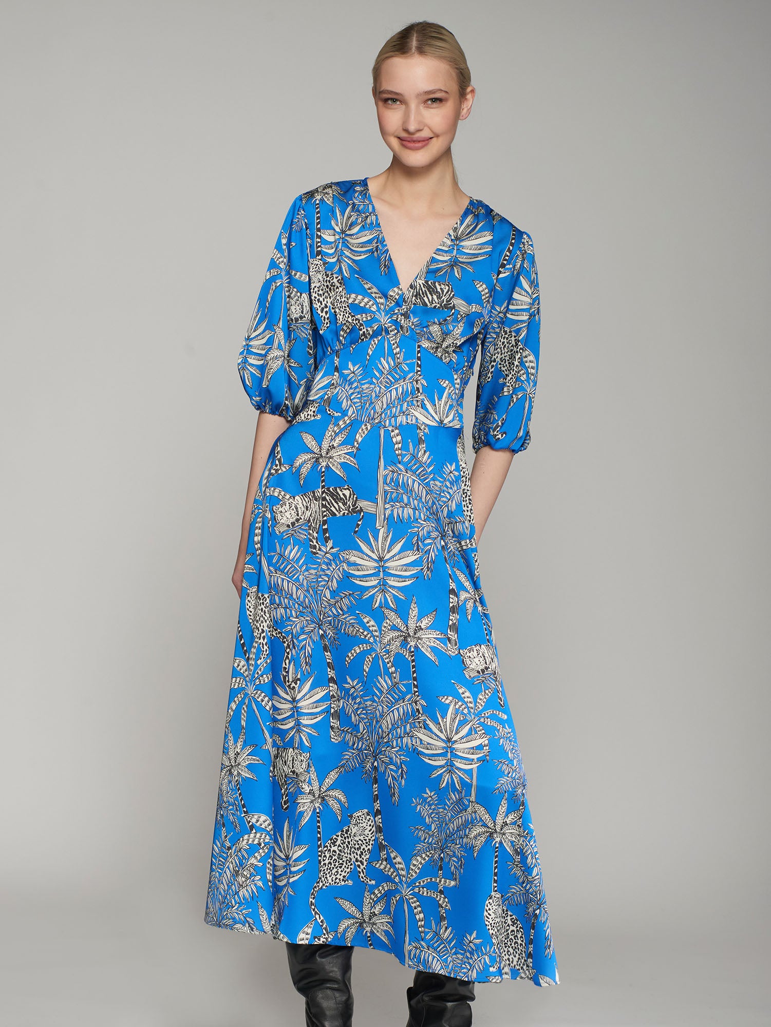 VESTIDO NATASHA MIDI SELVA AZULON ESTAMPADO