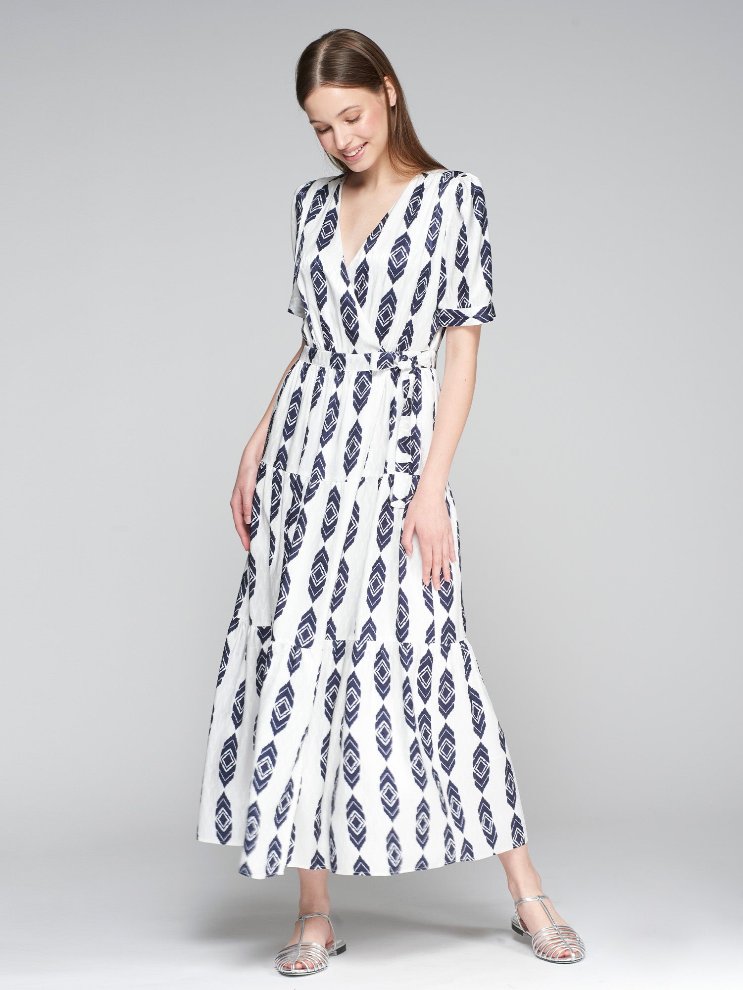 VESTIDO VIKA IKAT BLANCO JACQUARD