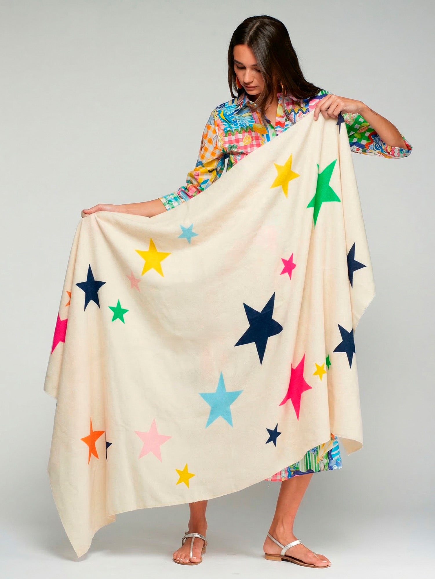 RAW SCARF WITH MULTICOLORED STARS