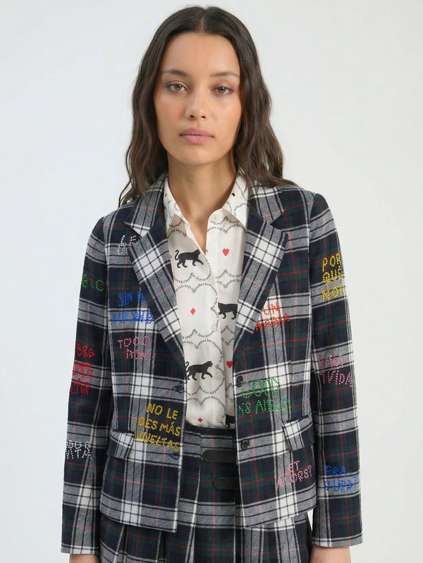 CHAQUETA CUADROS MENSAJES BORDADOS