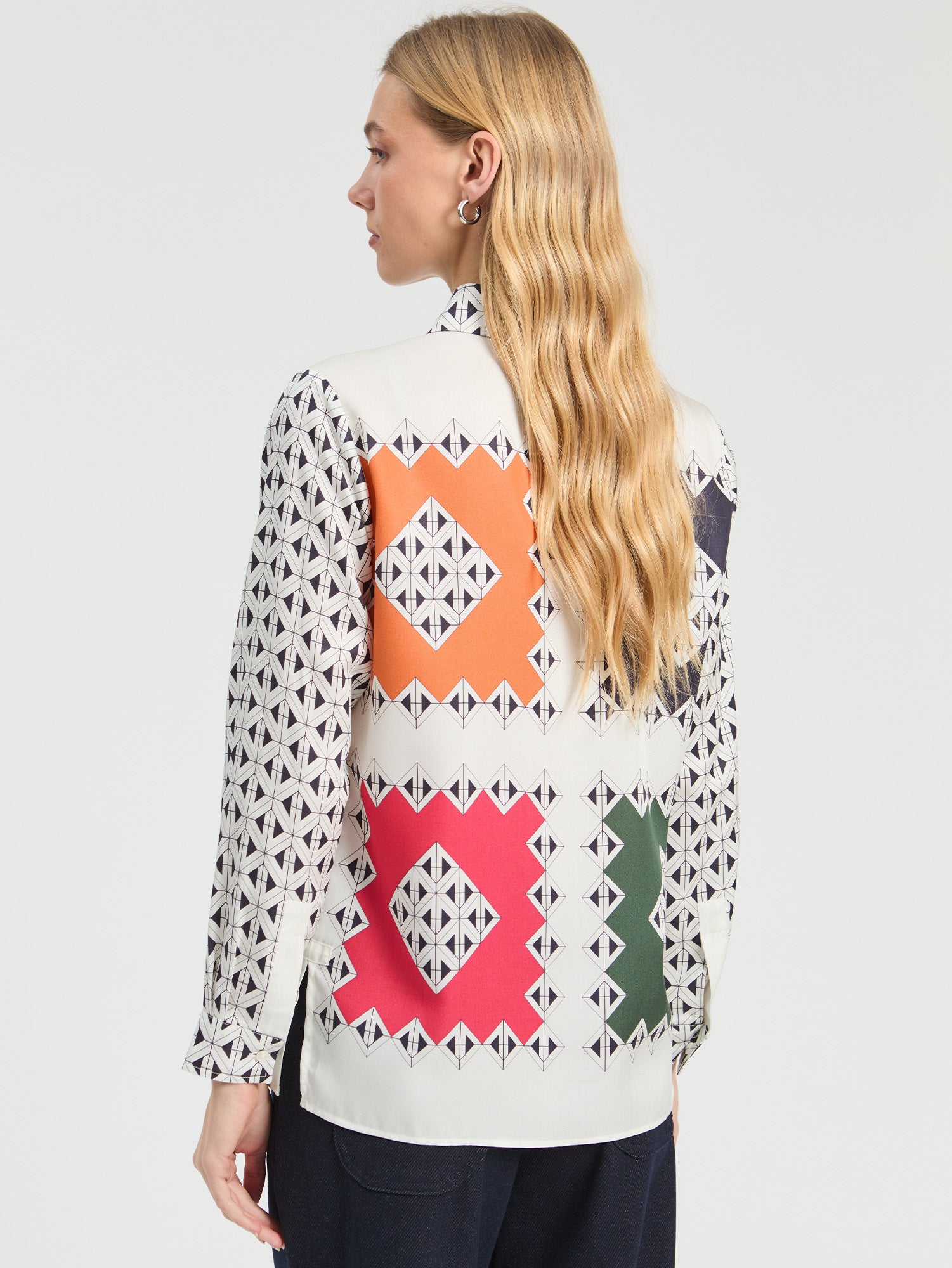 CAMISA GEOMÉTRICA ROMBO MULTICOLOR