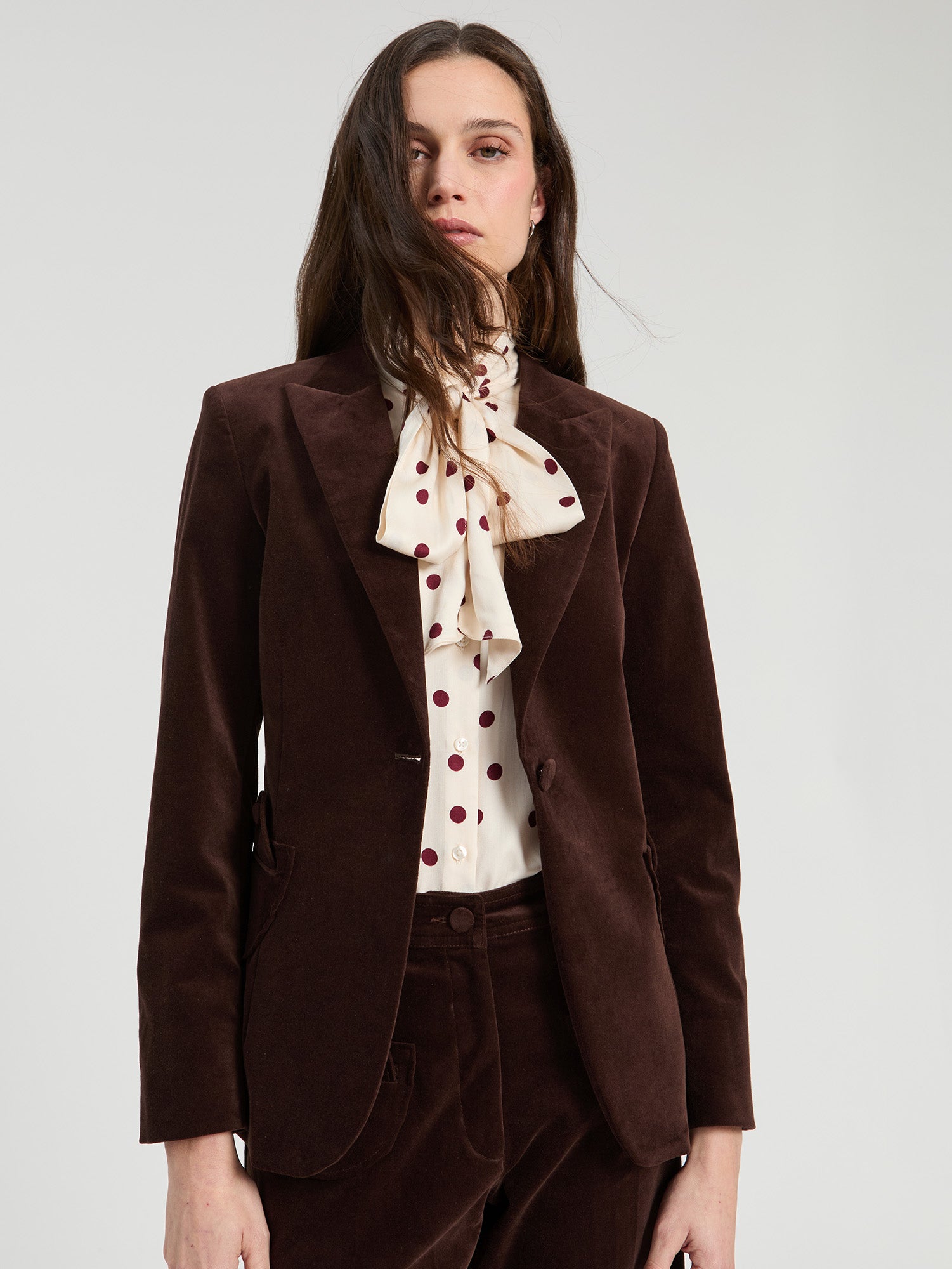 CHAQUETA TERCIOPELO MARRON