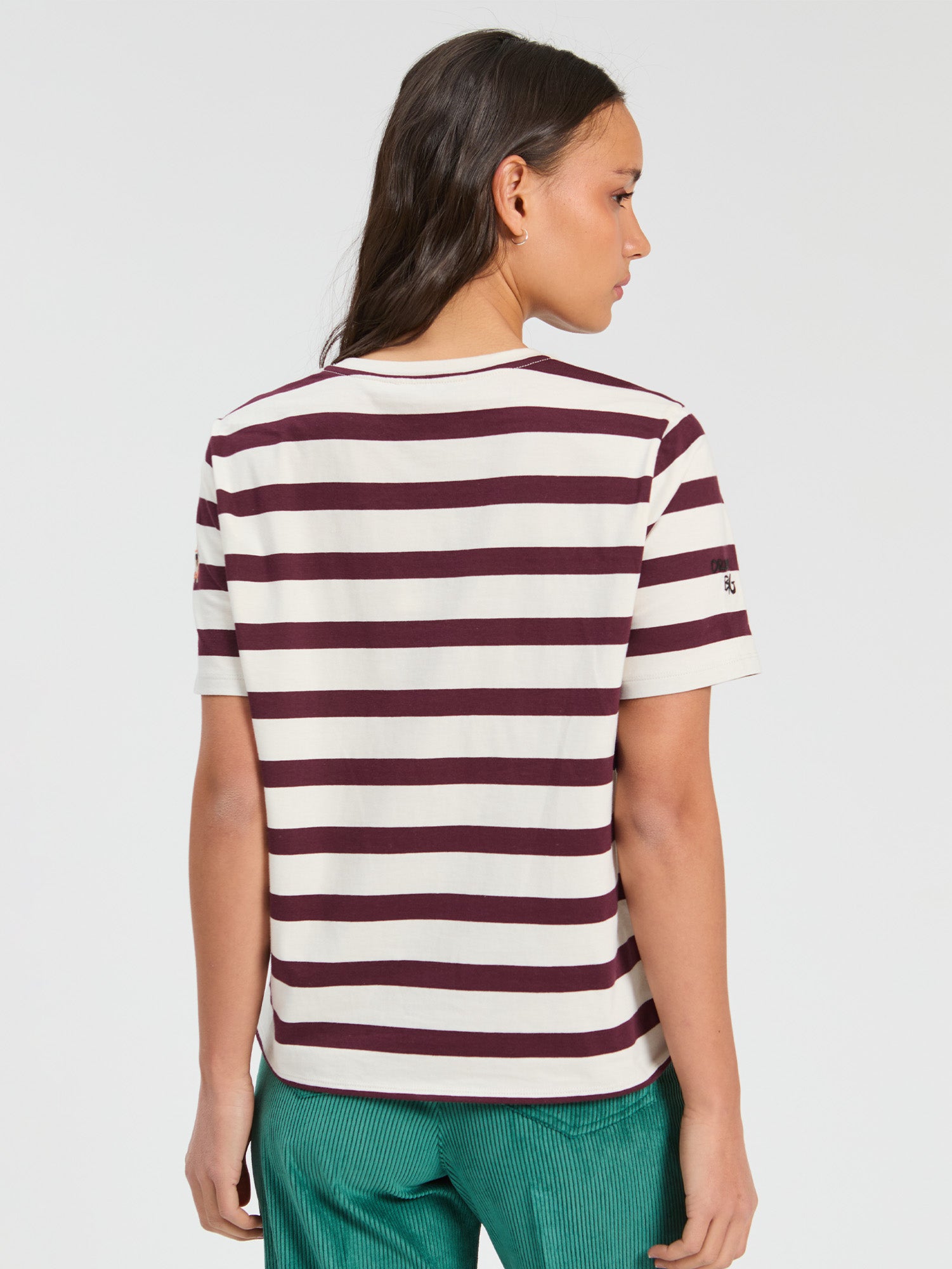 CAMISETA RAYAS BURDEOS GARABATOS