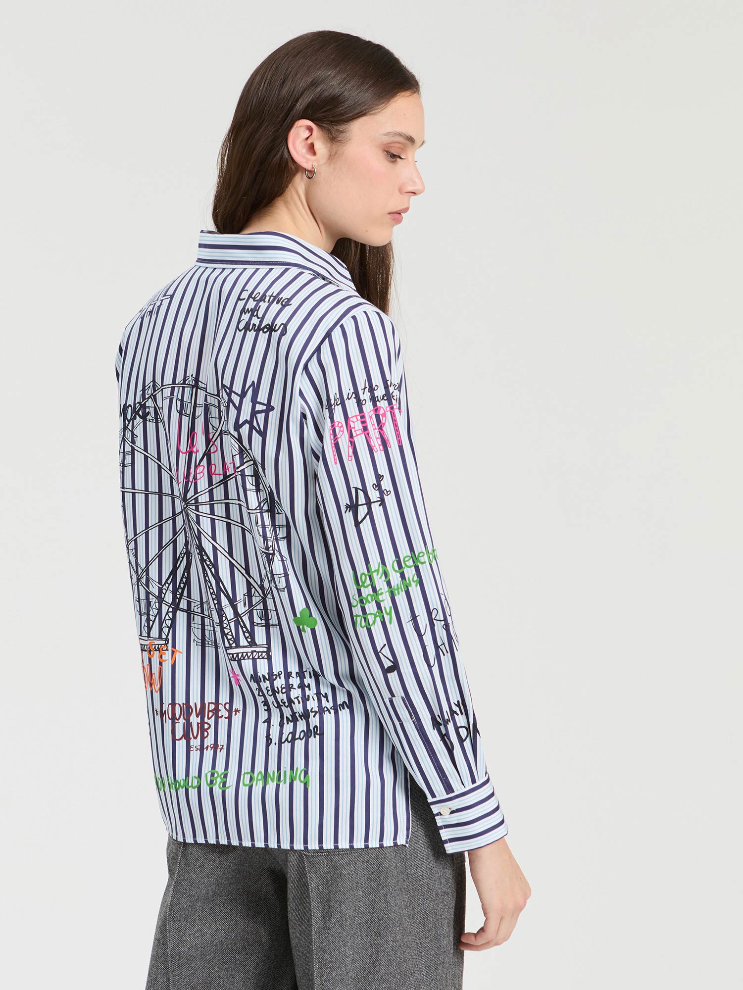 CAMISA DE RAYAS ESTAMPADO NORIA