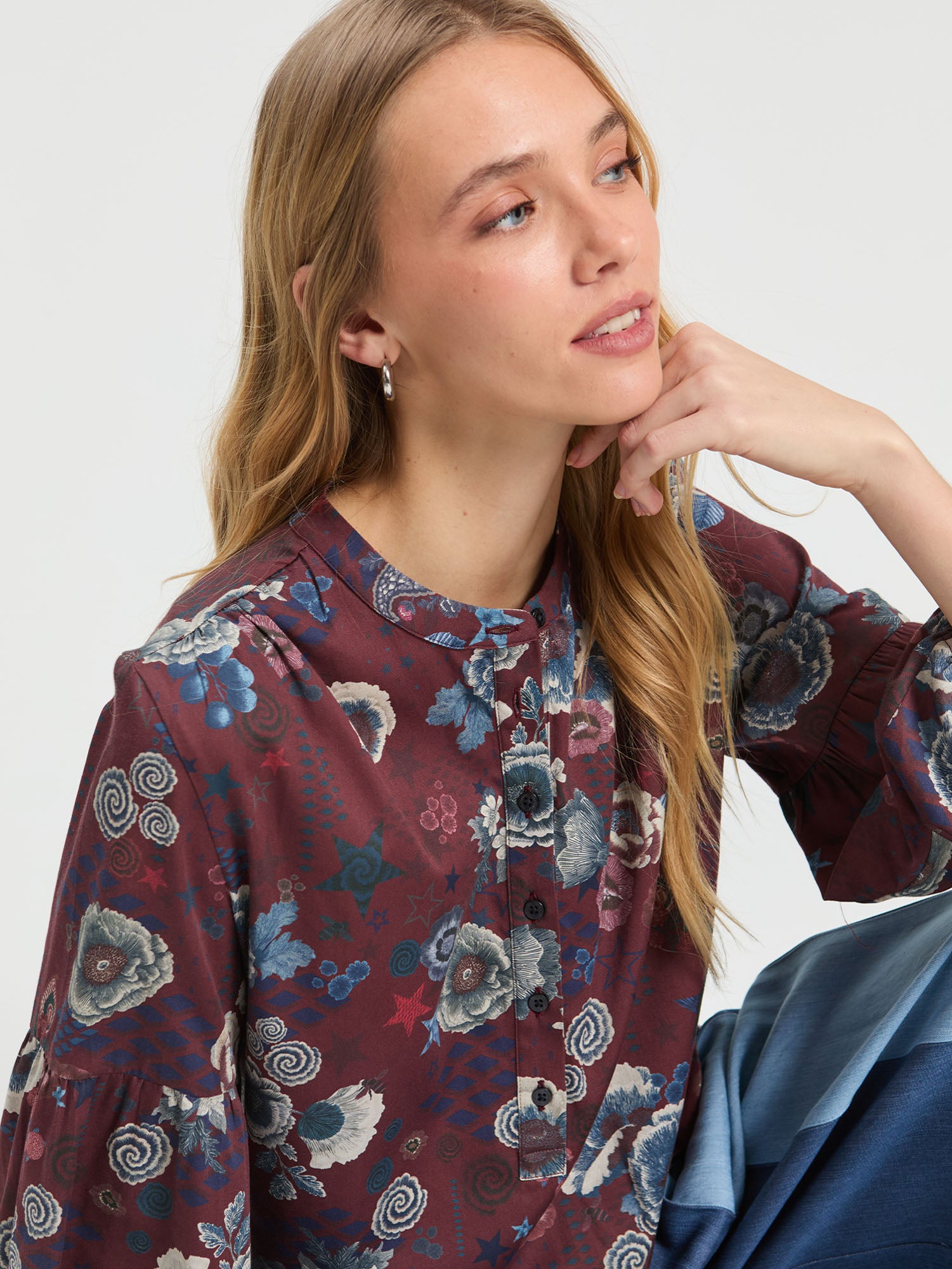 BURGUNDY FLORAL PRINT SHIRT