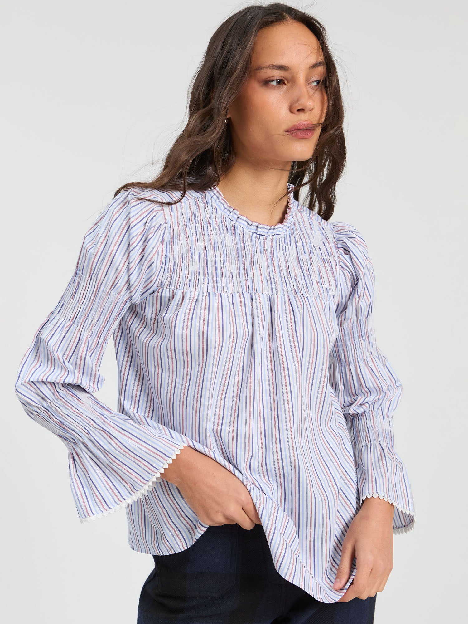 RUFFLED BICOLOR STRIPED SHIRT
