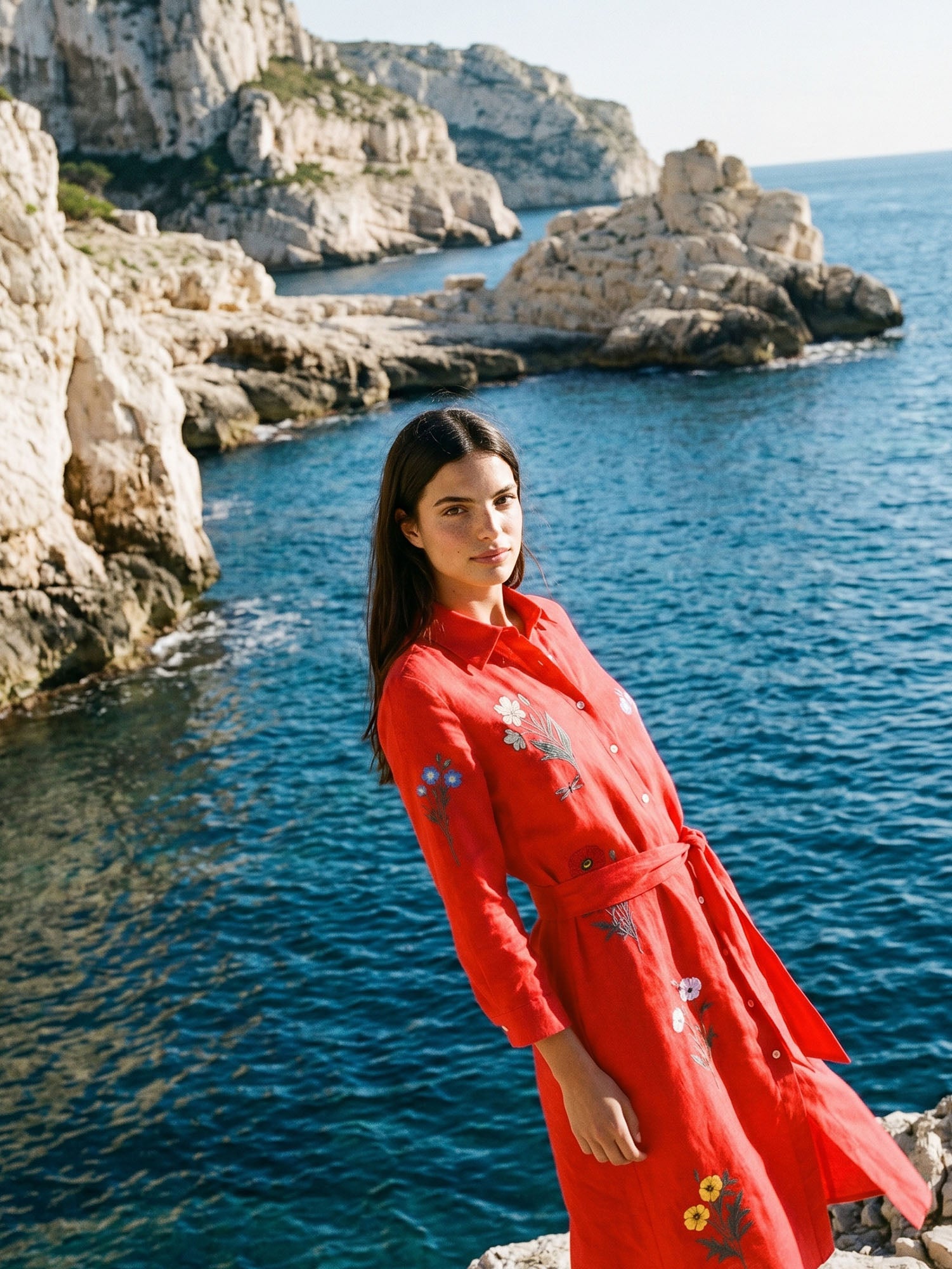 VESTIDO CAMISERO ROJO BORDADO FLORAL
