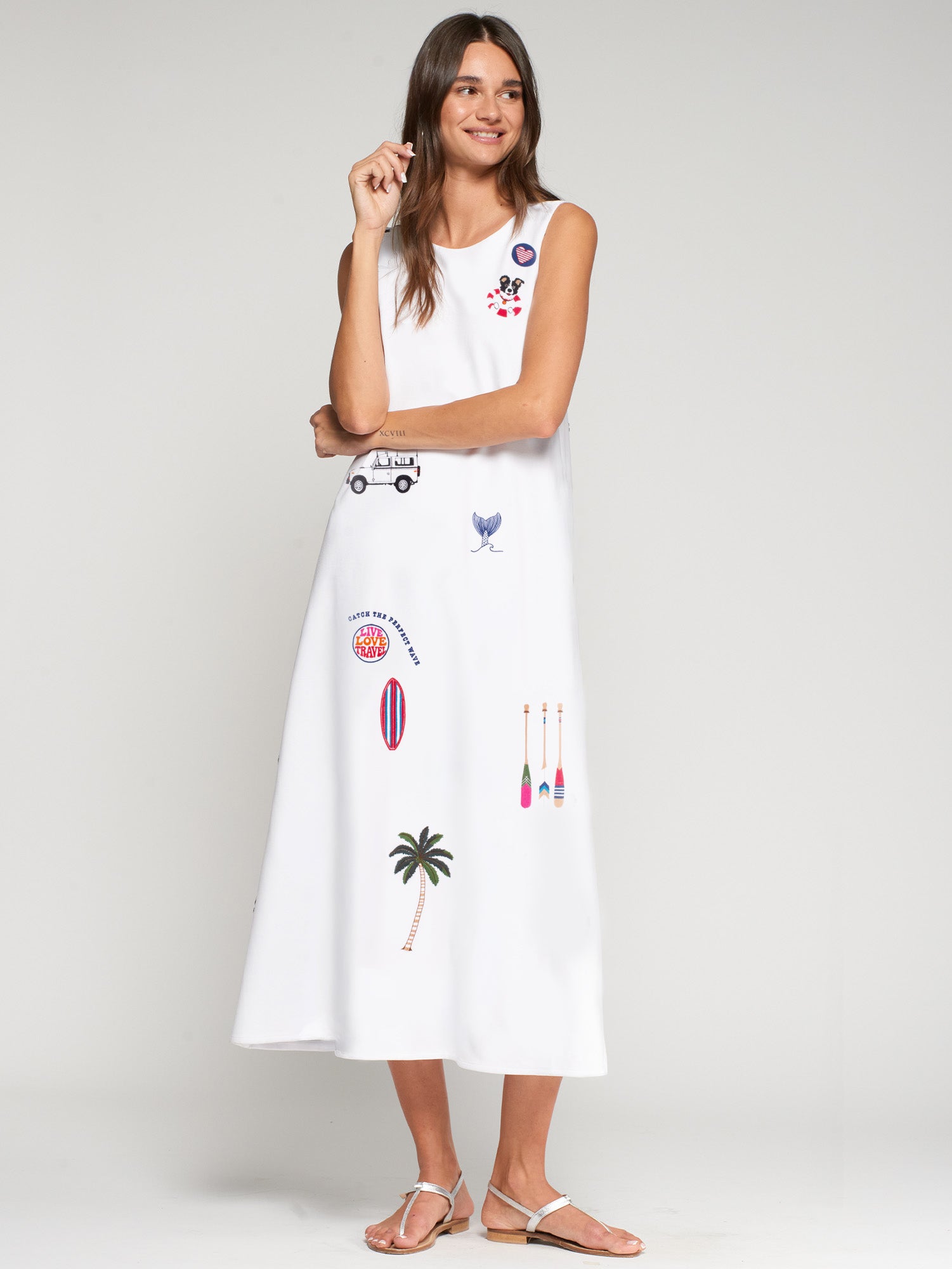 VESTIDO BLANCO BORDADOS VIAJE