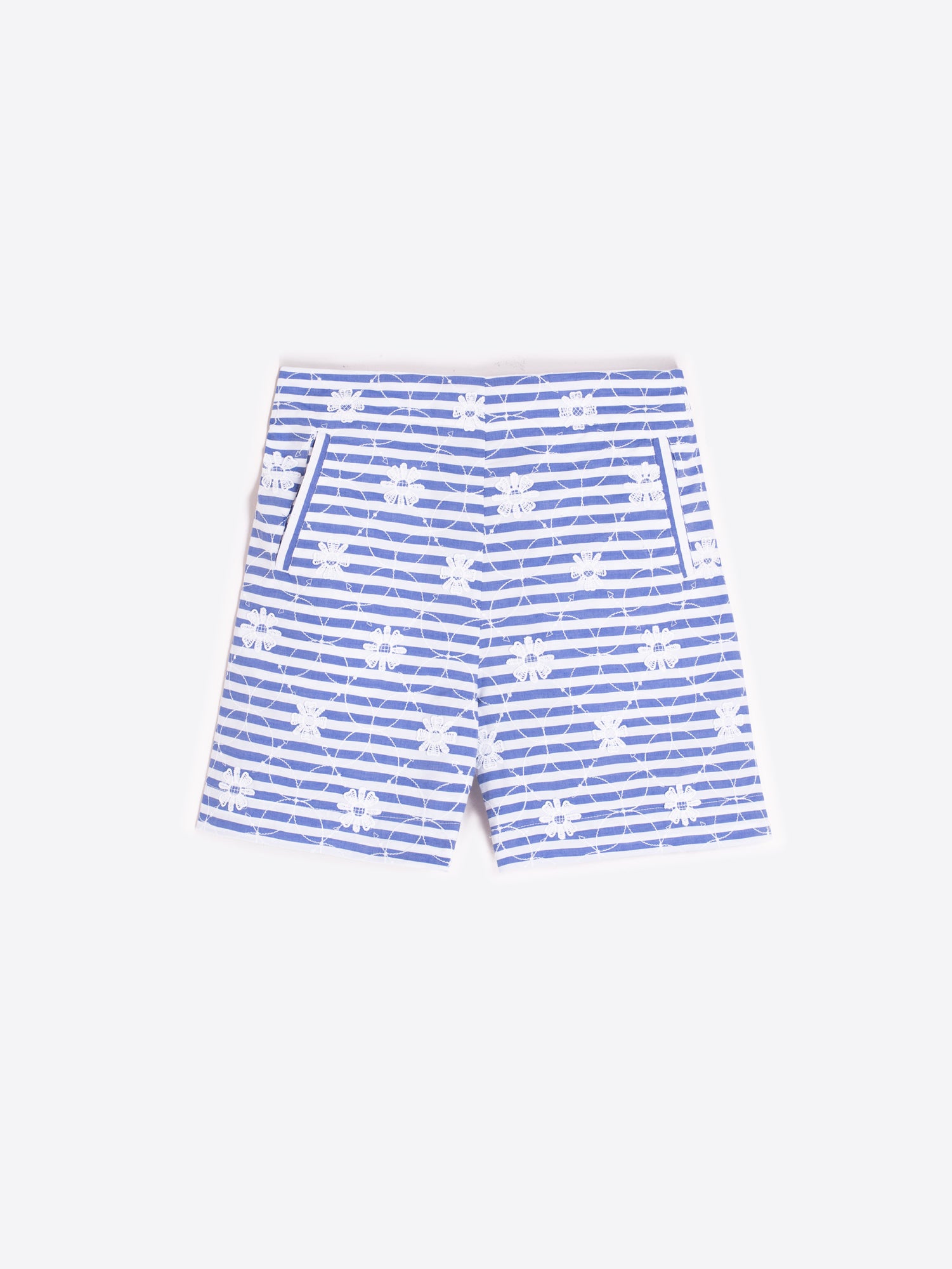 PANTALÓN CORTO RAYAS AZULES BORDADO FLORAL