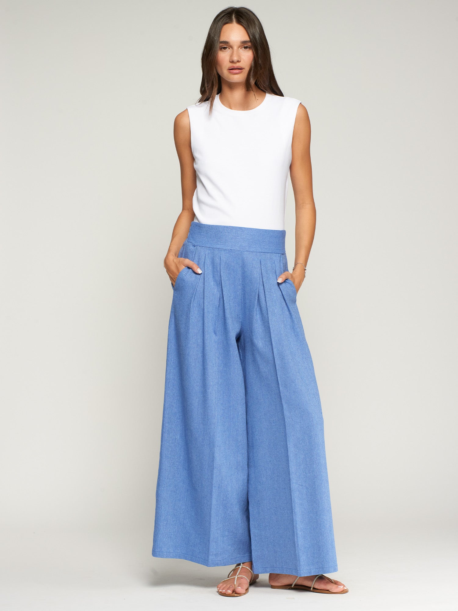 LIGHT BLUE HERRINGBONE PLEATED TROUSERS