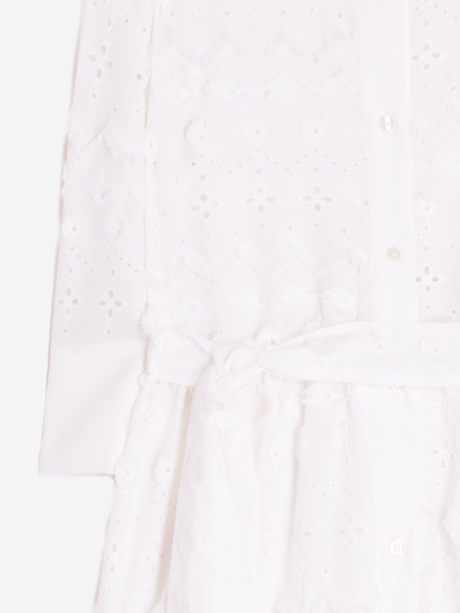 VESTIDO BLANCO BORDADO CINTURON