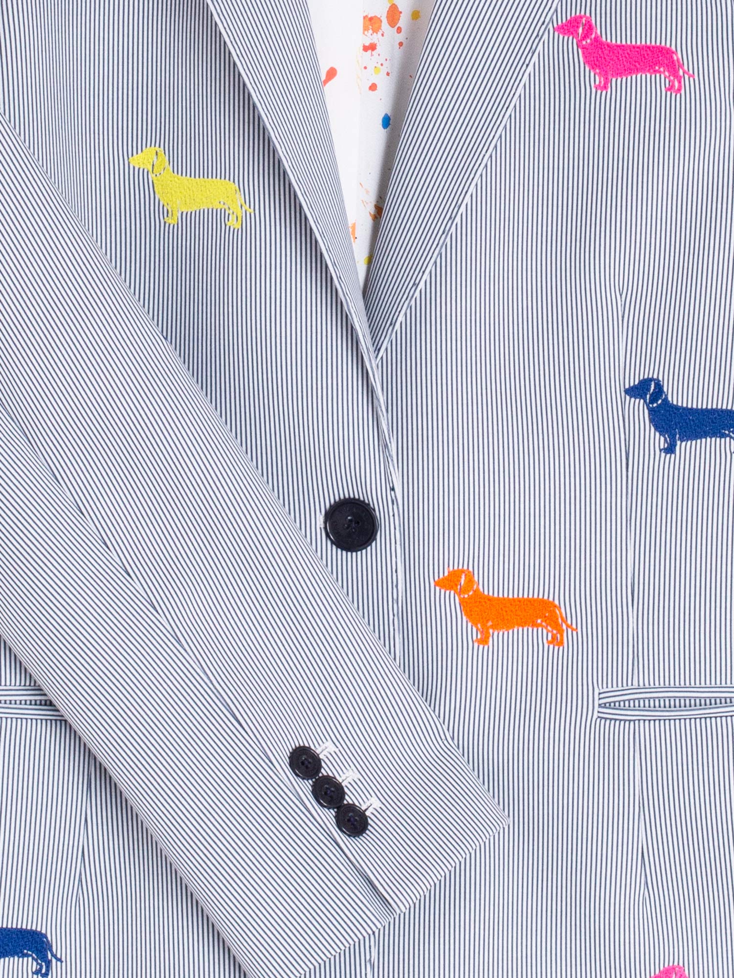 CHAQUETA RAYAS GRIS PERROS BORDADOS