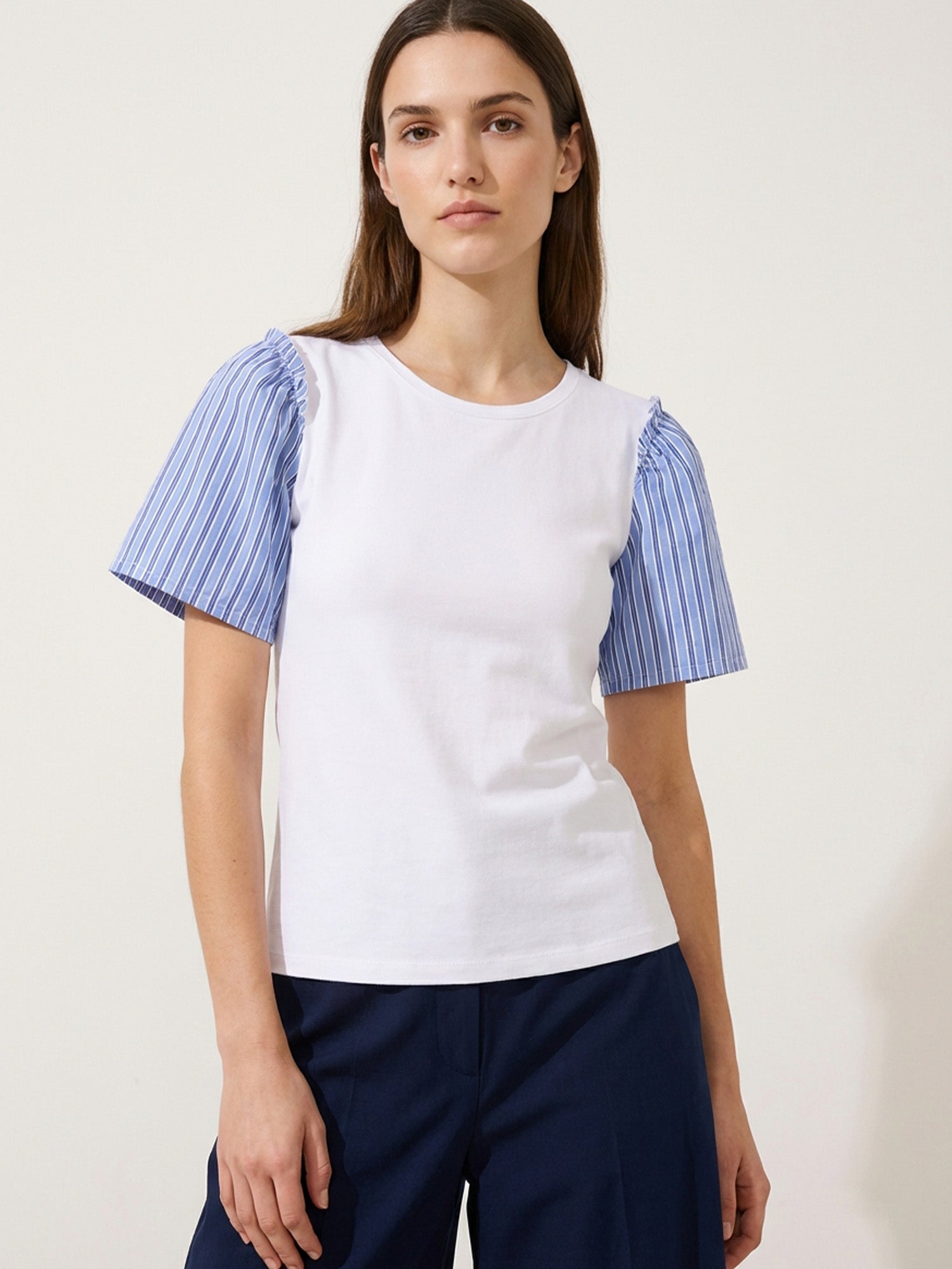 CAMISETA BLANCA MANGA CORTA RAYAS